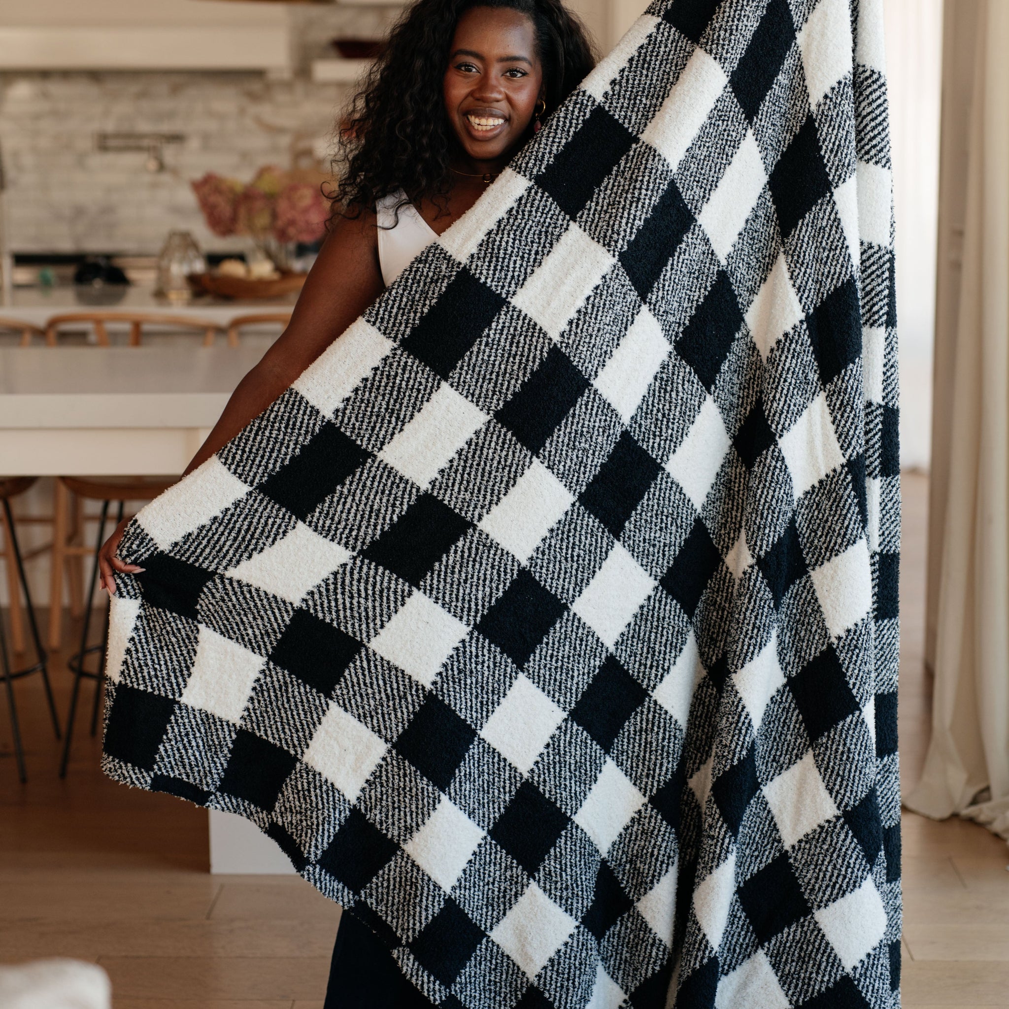 Penny Blanket Single Cuddle Size in Plaid