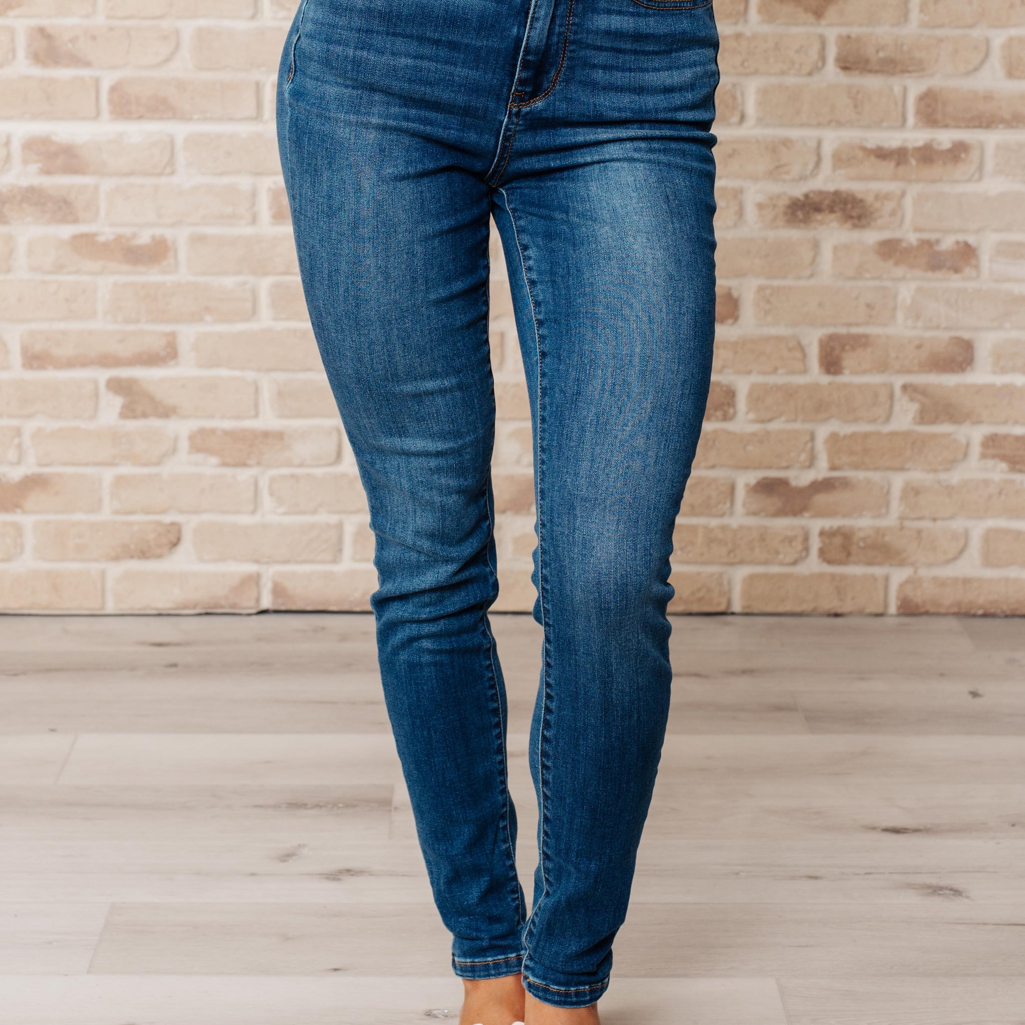 Judy Blue Daphne High Rise Skinny Jeans