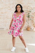 Summer V-Neck Dress in Pink